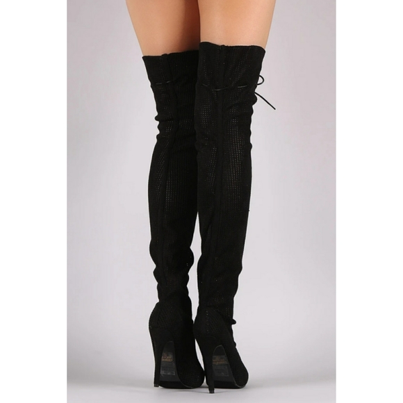𝙇𝙖𝙨𝙩 6 & 7.5 🖤Open Toe Over The Knee Boot - Picture 2 of 5